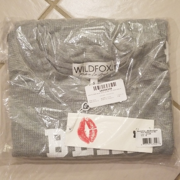 💕WILDFOX💕 Blah Blah Blase Thermal Graphic Top - Picture 8 of 8